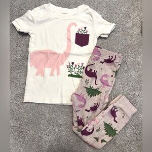 ⭐️5/$25⭐️ Old Navy 3T Dinosaur Pajama Set (2 Pieces)